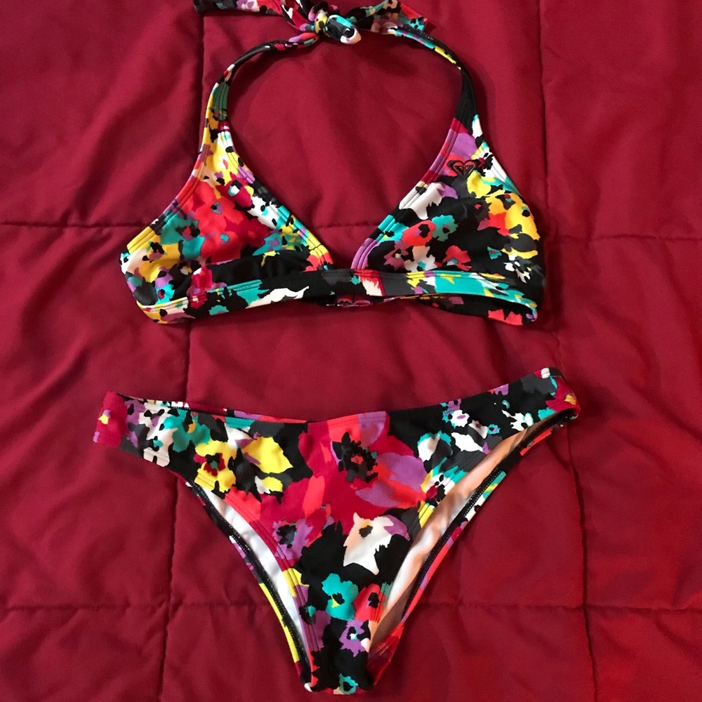 Roxy bikini set size M